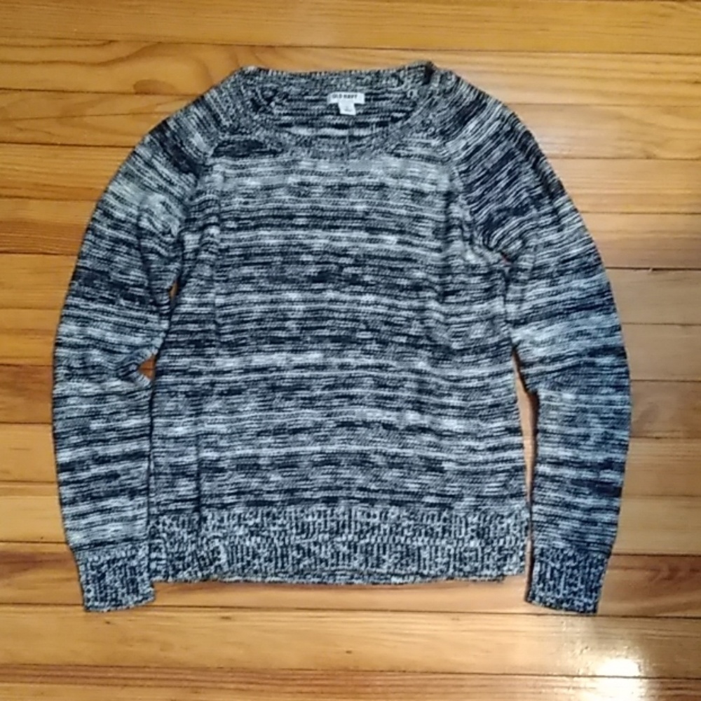 HARDLY WORN Old Navy sweater